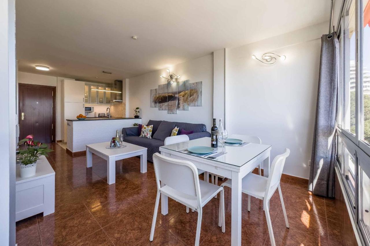 Apartamento Acogedor, Terraza, Piscina Y Mar Беналмадена Екстериор снимка