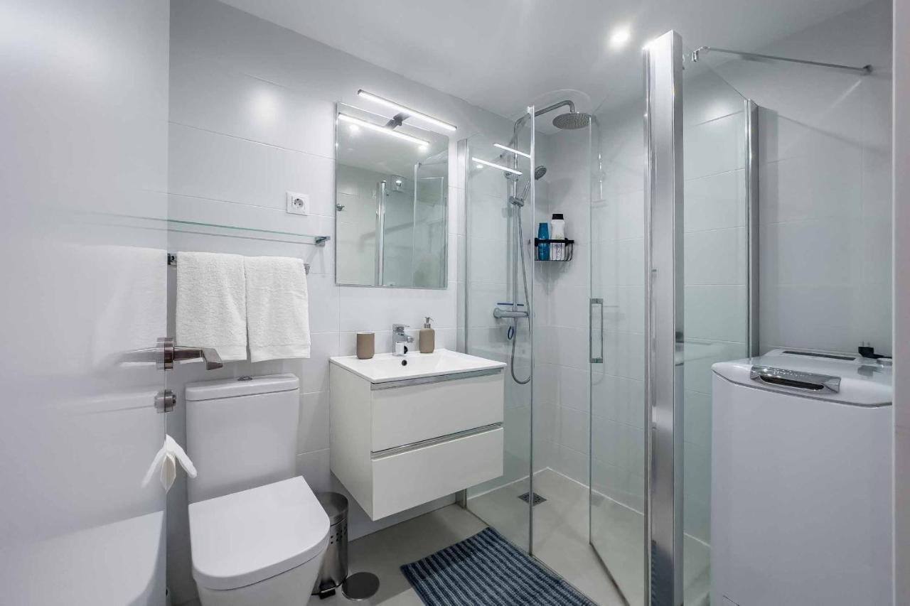 Apartamento Acogedor, Terraza, Piscina Y Mar Беналмадена Екстериор снимка
