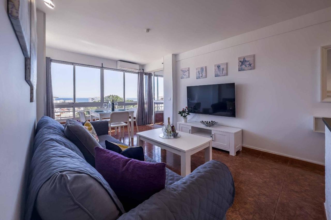 Apartamento Acogedor, Terraza, Piscina Y Mar Беналмадена Екстериор снимка