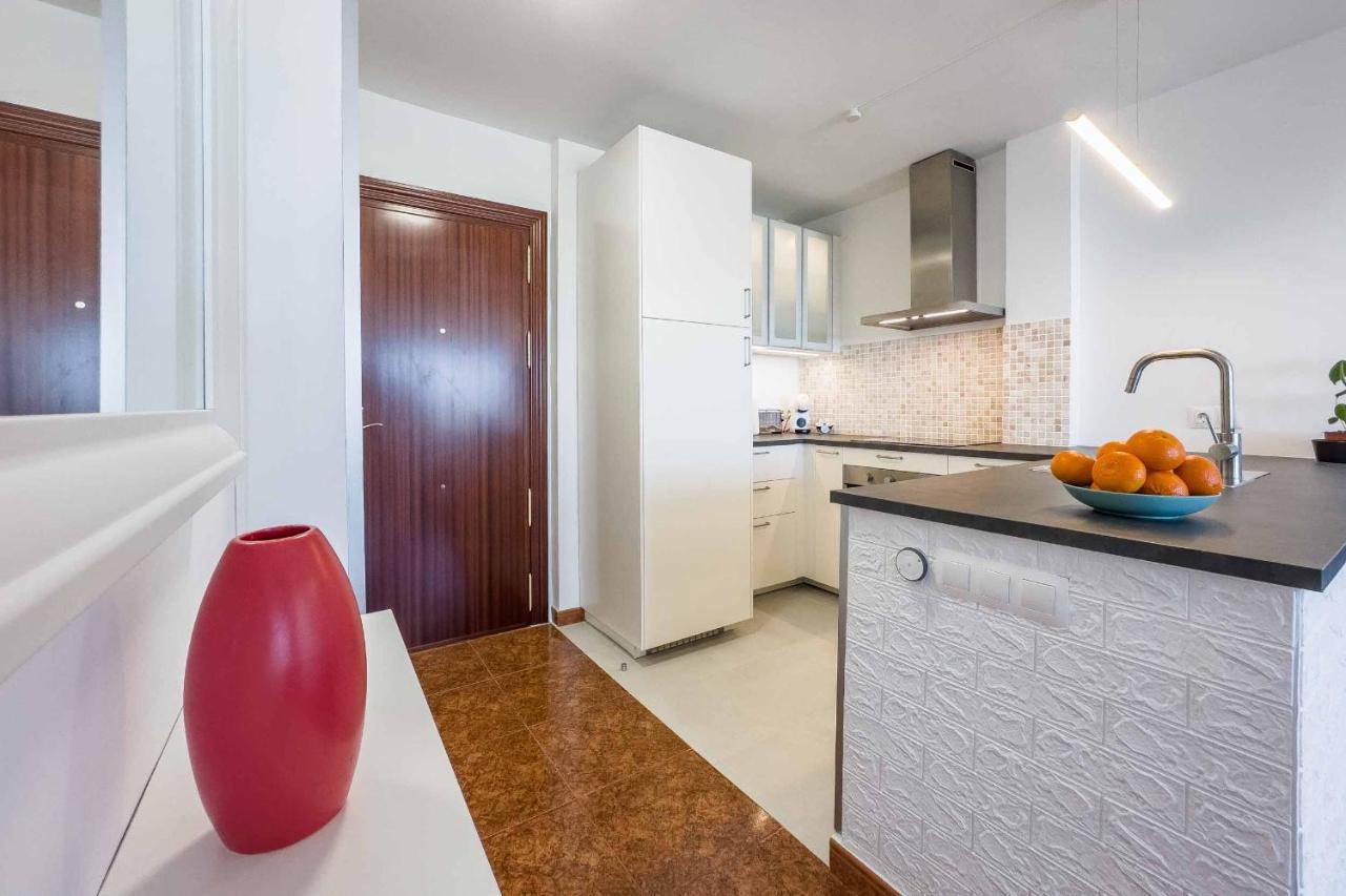 Apartamento Acogedor, Terraza, Piscina Y Mar Беналмадена Екстериор снимка